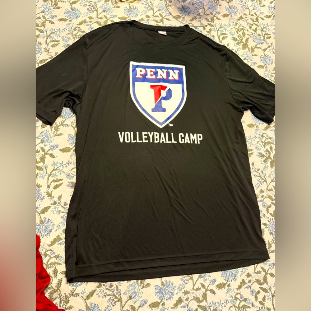 Penn volleyball camp tee 🏐
